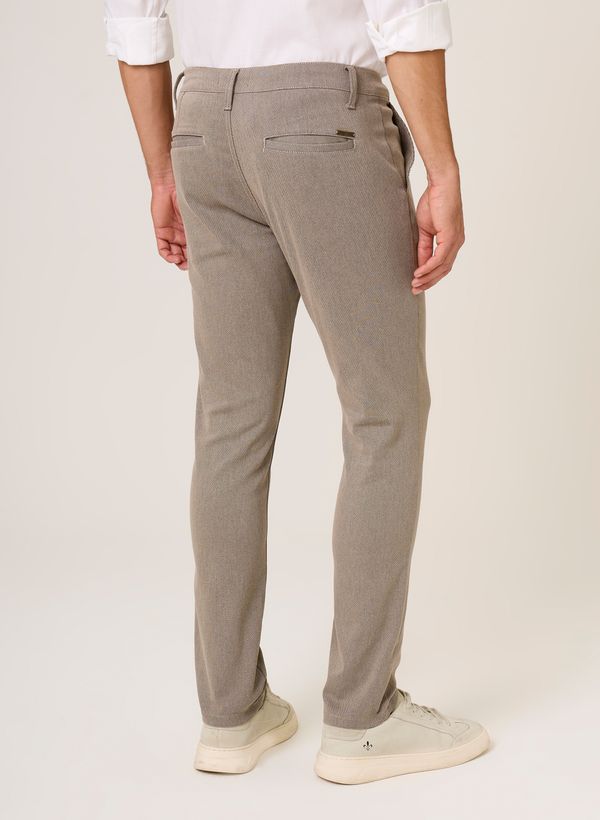 18023868_01_3-CALCA-CHINO-SLIM-STRETCH-TEX