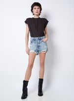 02110686_03_3-BODY-ARIA