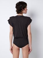 02110686_03_5-BODY-ARIA