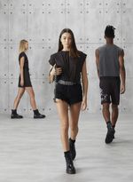 02110686_03_7-BODY-ARIA