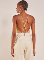 02110745_80_4-BODY-CARLY