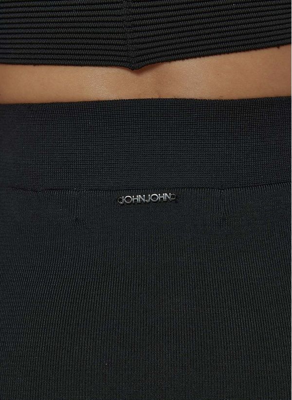 06110566_09_4-HOT-PANT-PERFECT-BLACK