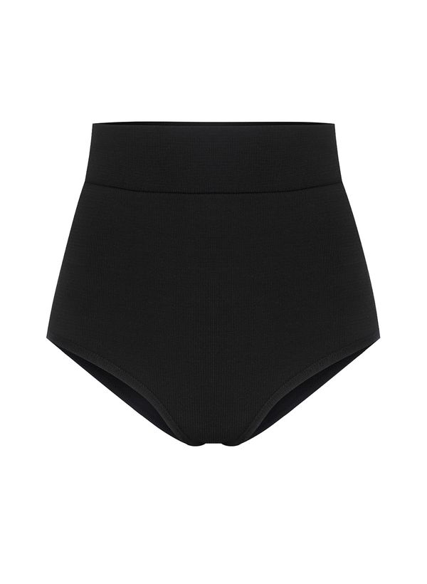 06110566_09_11-HOT-PANT-PERFECT-BLACK
