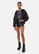 06110707_09_3-SHORTS-RIPPED