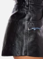 06110707_09_4-SHORTS-RIPPED