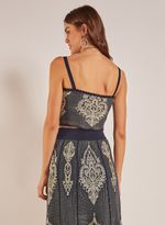08190134_596_4-TOP-TAYLA