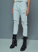 18013732_05_2-CALCA-BOYFRIEND-ESTONIA