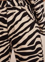 18013976_94_2-CALCA-PAM-TIGER