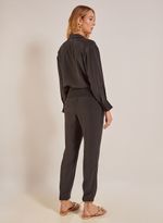 18031067_09_4-CALCA-MELISSA