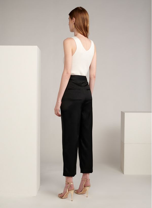 18041920_09_4-CALCA-ANASTACIA-II