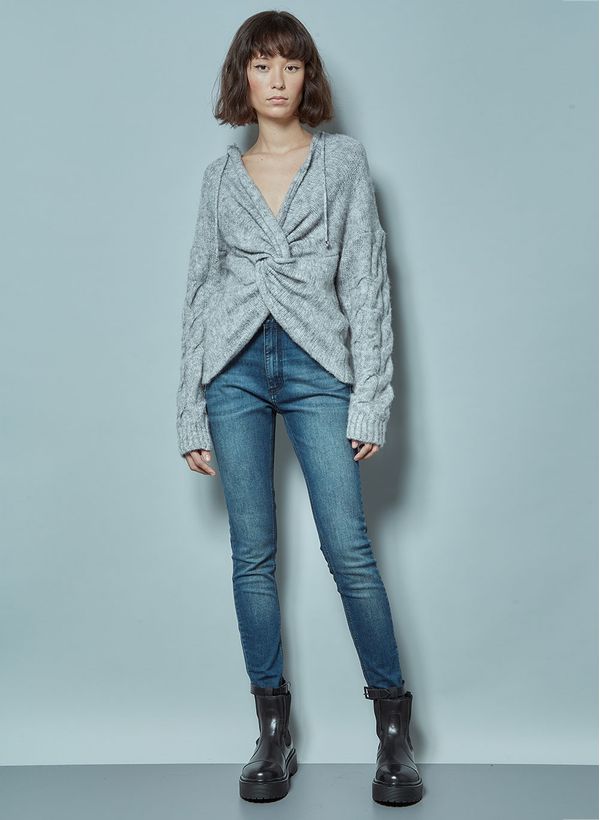 18093623_75_1-CALCA-H-SKINNY-CAICAS-3D