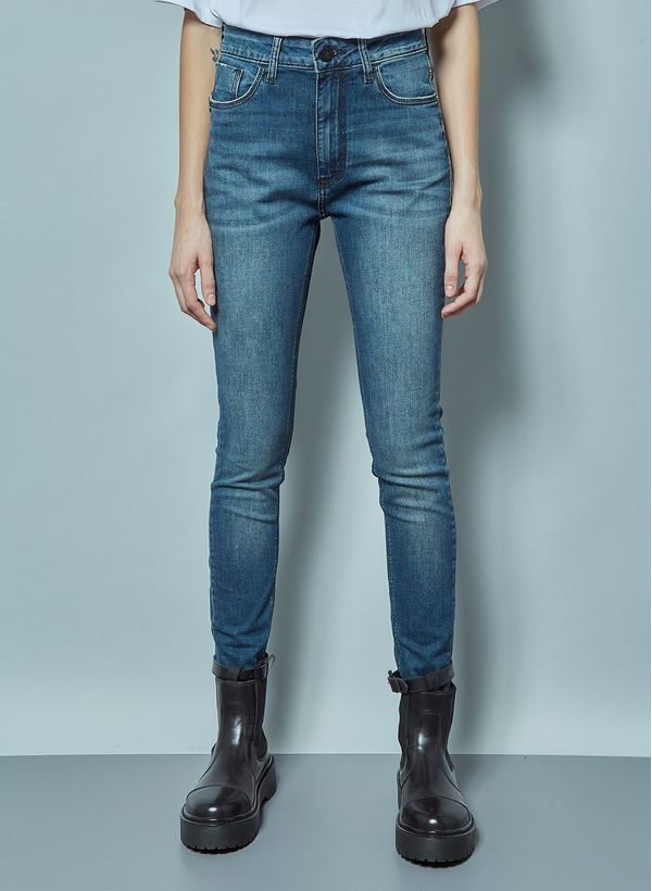 18093623_75_2-CALCA-H-SKINNY-CAICAS-3D