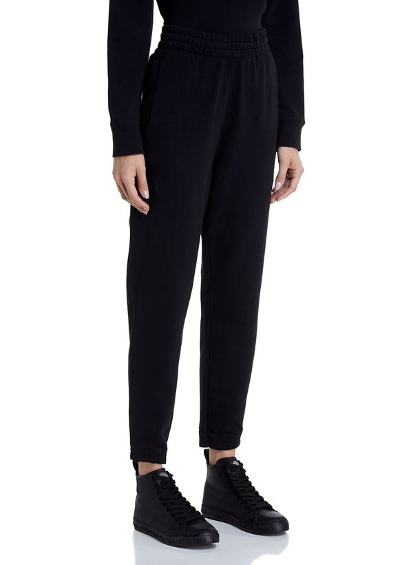 18930207_09_2-CALCA-BASIC-TO-ROCK-BLACK