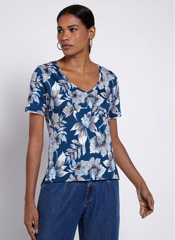 08730682_40_2-BLUSA-MC-DEC-V-PIMA-EST-BLUE-FLORAL