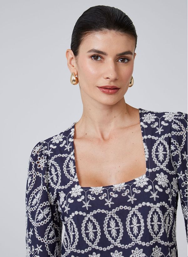 11015859_48_10-TOP-VERA-LAISE-MANDALA