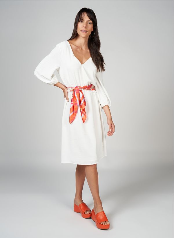 47010252_05_3-VESTIDO-MAQUINETADO-DECOTE-V