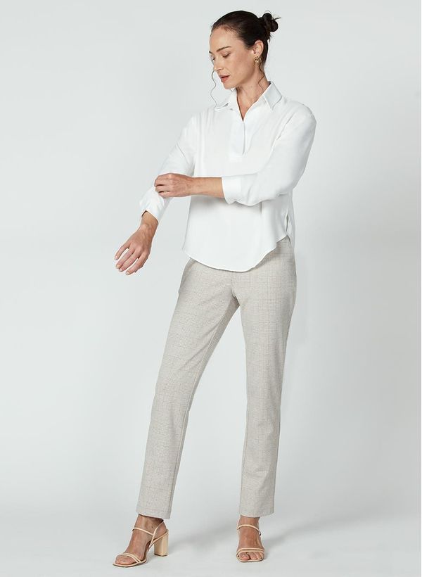 53011046_11_7-CAMISA-DECOTE-V