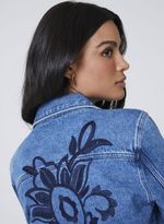 66010511_75_5-JAQUETA-JEANS-BORDADO