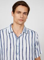 68020493_02_5-CAMISA-MC-SLIM-ESTAMPADA