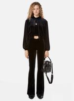 08111197_09_3-TOP-LOUISE