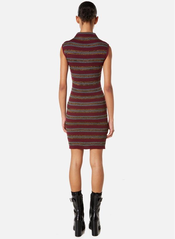 15114174_91_4-VESTIDO-WONDERLAND
