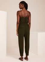 18112657_49_4-CALCA-DETALHE-COS-RAISSA