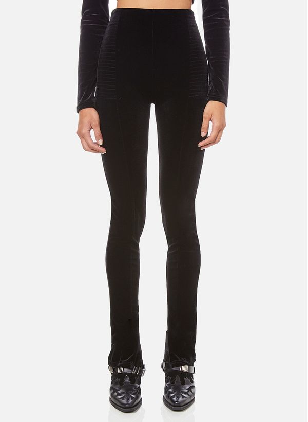 18112370_09_2-CALCA-KELLY