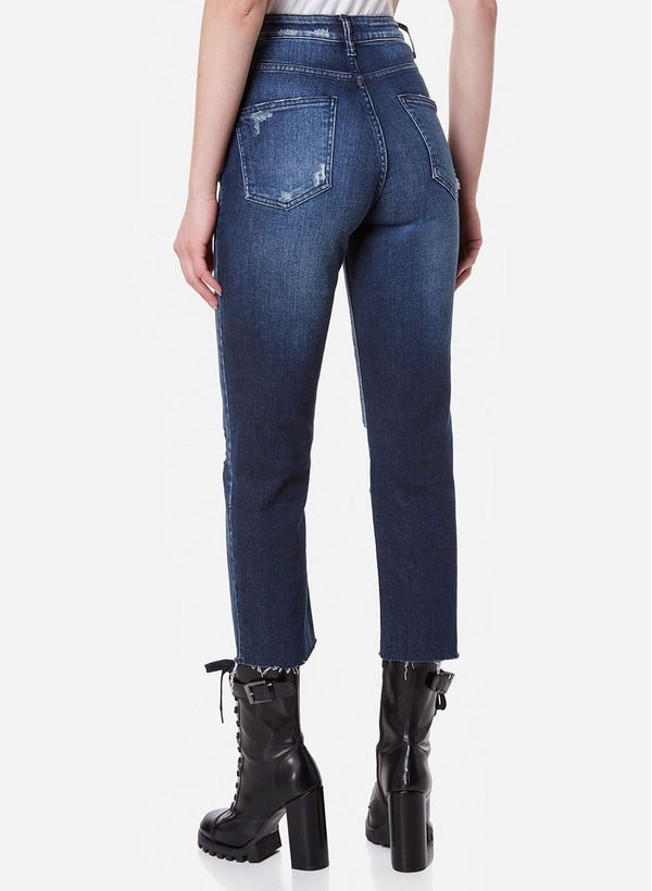 image-390f4fcf5be6409c9baed0c01f0cf497