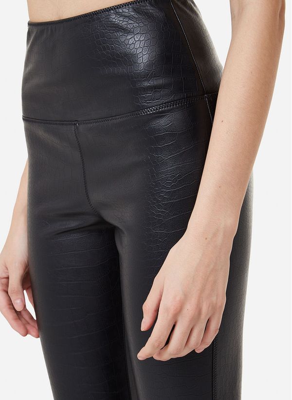 image-2d2a4804ec694df9a9ff484663deef2c