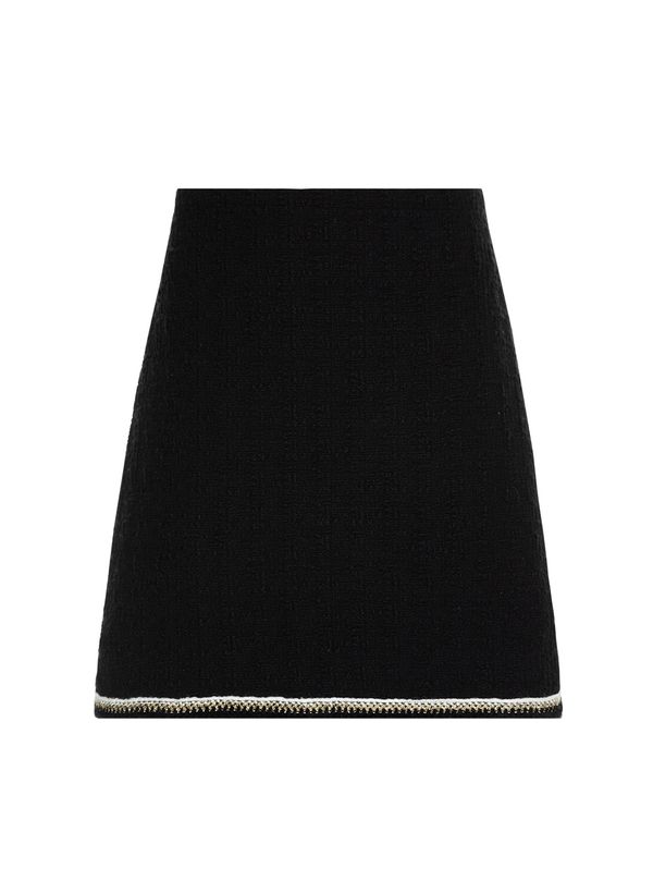 16112356_09_5-SAIA-CHARLOTE-II