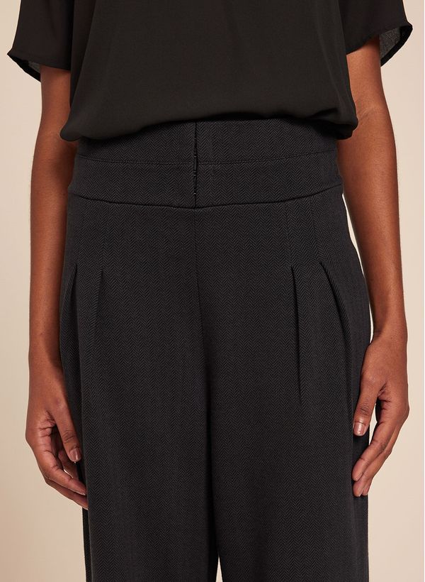 18023537_09_2-CALCA-NALVA