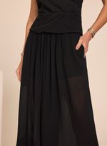 18042100_09_2-CALCA-JULIE