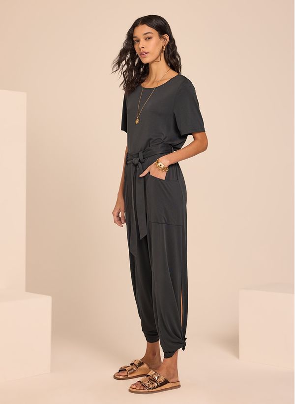 18112648_03_3-CALCA-LULU