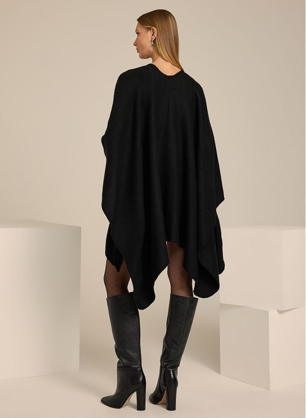 34110887_09_4-PONCHO-MADELEINE-BLACK