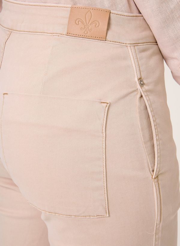 image-32e9c4aef9cc4ed6ae7d2048dc36ea59