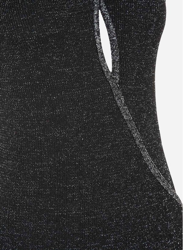 02190009_09_7-BODY-KENDALL