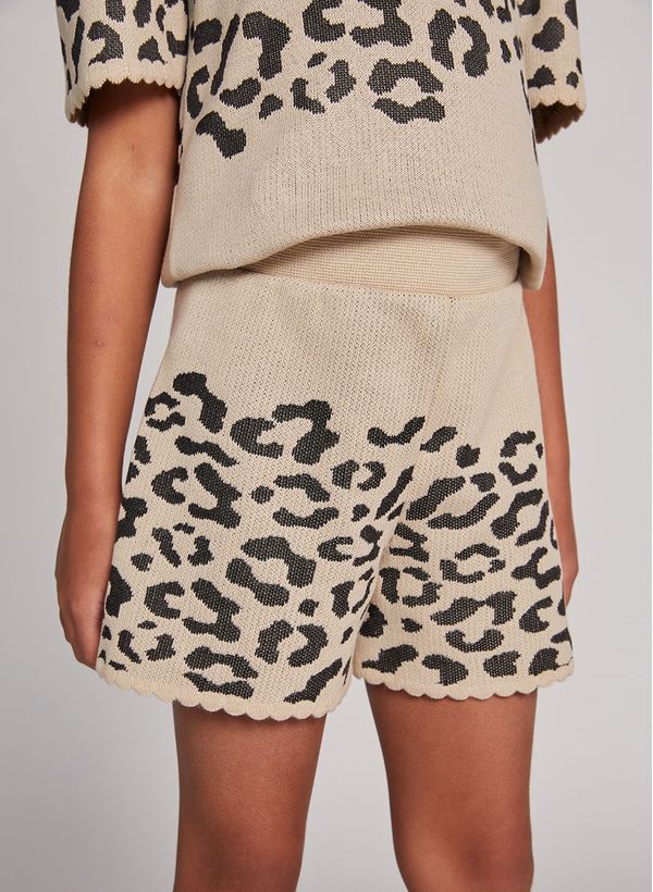 06180010_94_2-SHORTS-OTAVIA-PETIT