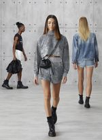 06930032_79_7-SHORTS-LIZZARD