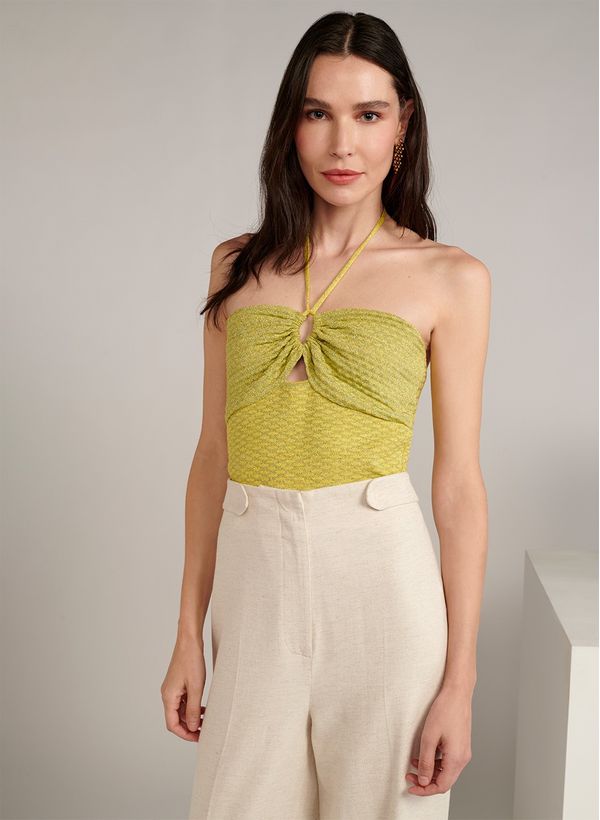 08111251_31_3-TOP-CASSIE