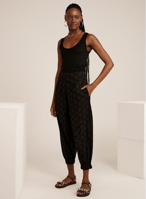 18013957_09_3-CALCA-VANESSA