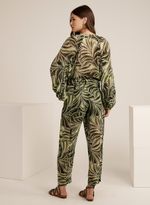 18041913_94_4-CALCA-KARIN