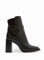 30140539_09_1-BOTA-IVANA