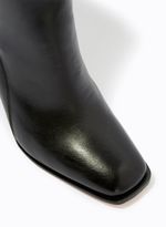 30140539_09_3-BOTA-IVANA
