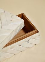 52910108_11_5-CAIXA-BONE-OFF-WHITE-P