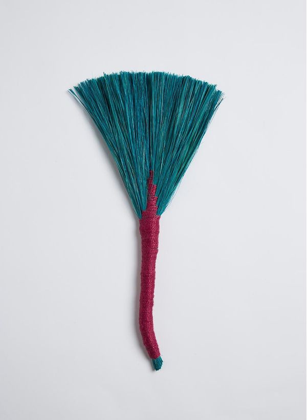 52940107_17_1-BROOM-Y-DECOR