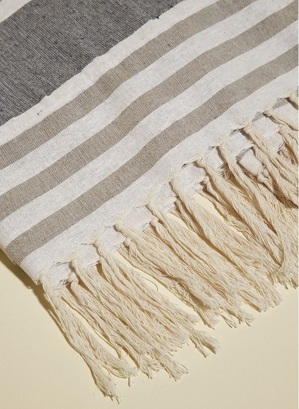 64630032_58_2-TOALHA-DE-PRAIA-STRIPED-GREY