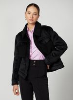 66010432_09_6-JAQUETA-DETALHES-SHEEPSKIN-BOLSOS-FRENTE