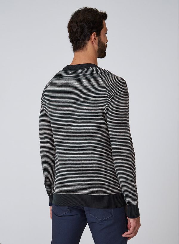 66020743_48_4-TRICOT-DC-TEXTURA-LISTRAS