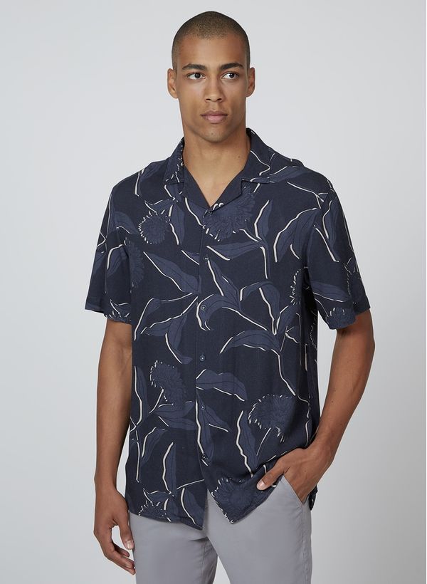 68020500_48_3-CAMISA-MC-RESORT-ESTAMPADA