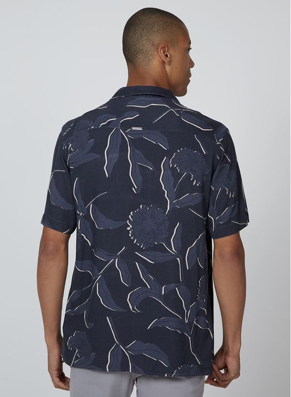 68020500_48_4-CAMISA-MC-RESORT-ESTAMPADA